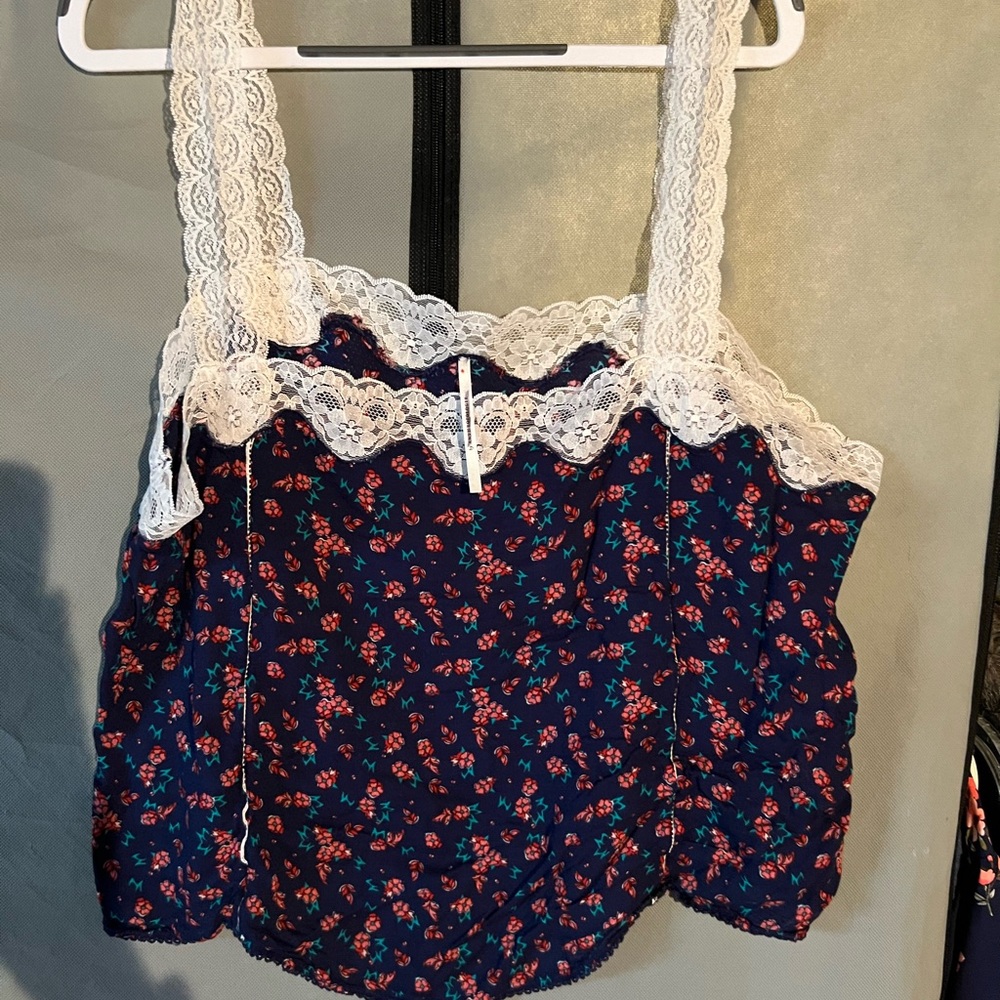 Anthropology Floral Lace Trim Women's Top